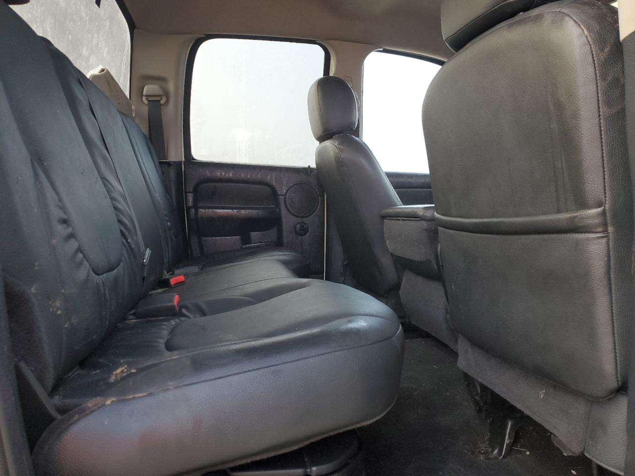 2003 Dodge RAM - Image 11