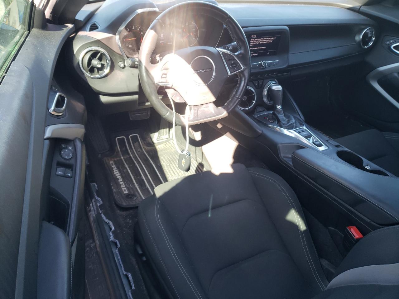 2021 Chevrolet Camaro - Image 8