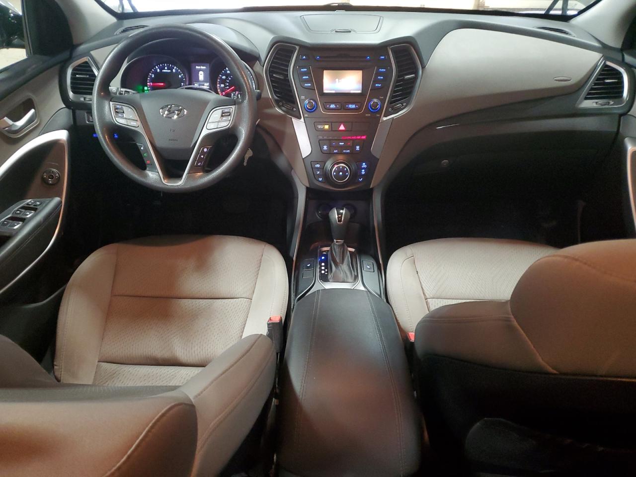 2015 Hyundai Santa Fe - Image 8