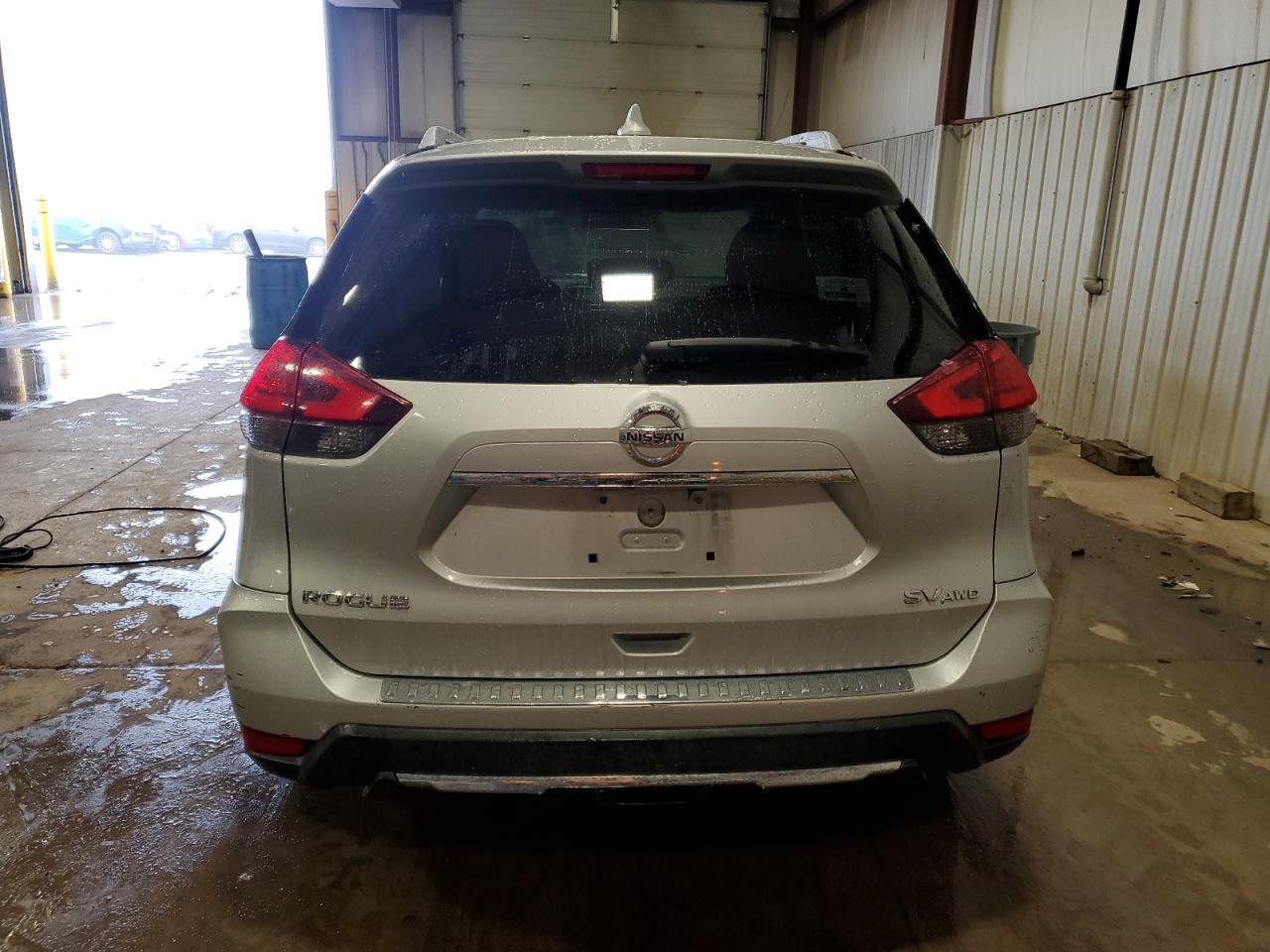 2017 Nissan Rogue - Image 6