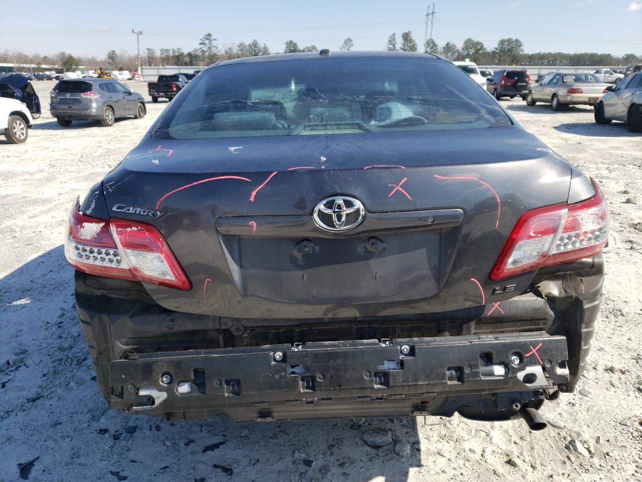 2011 Toyota Camry - Image 6