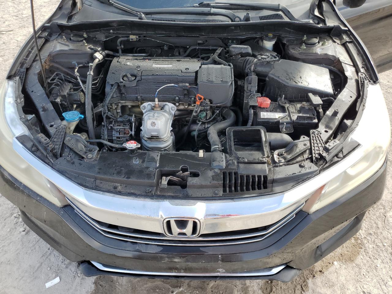 2016 Honda Accord - Image 11