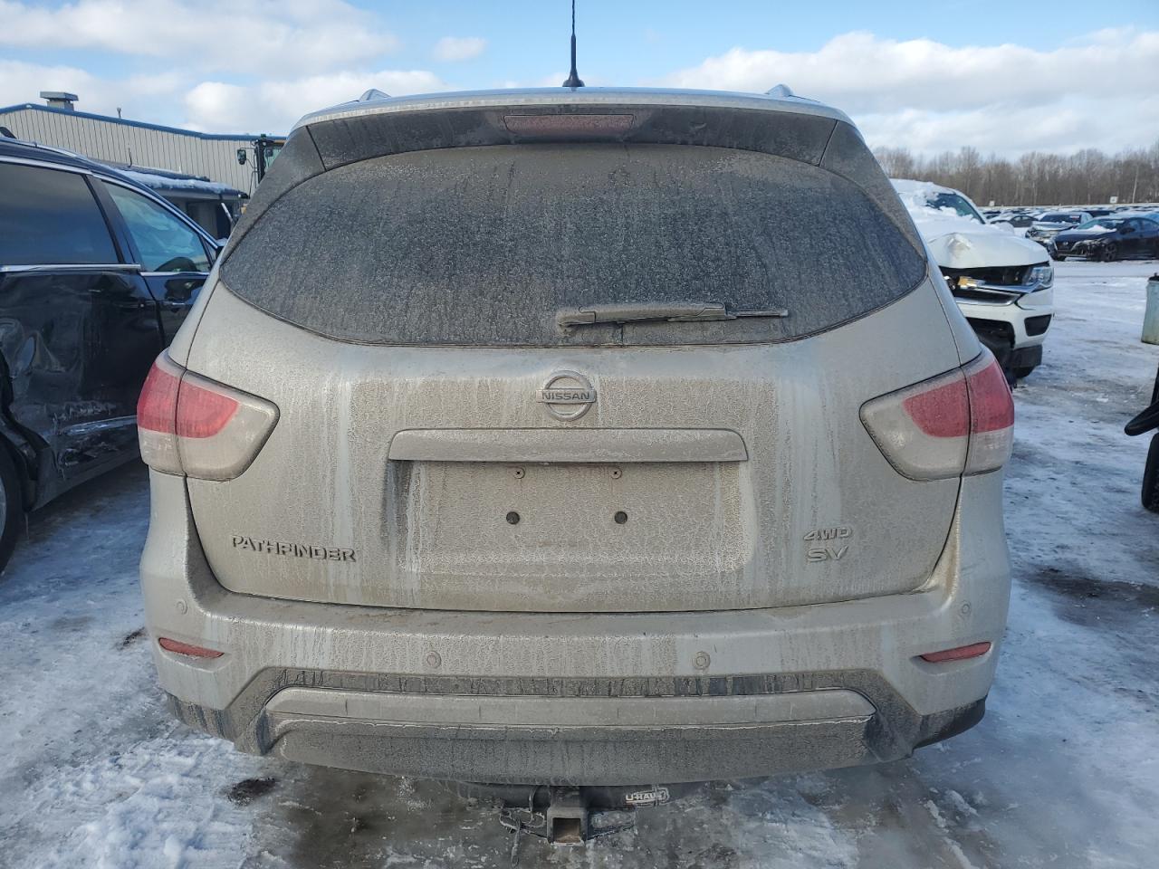 2016 Nissan Pathfinder - Image 6