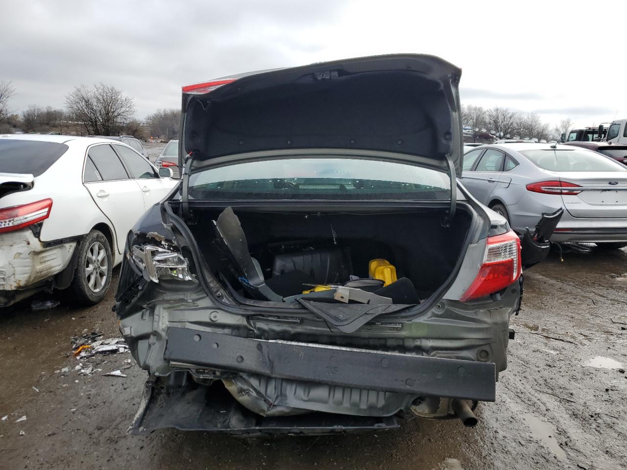 2014 Toyota Camry - Image 6