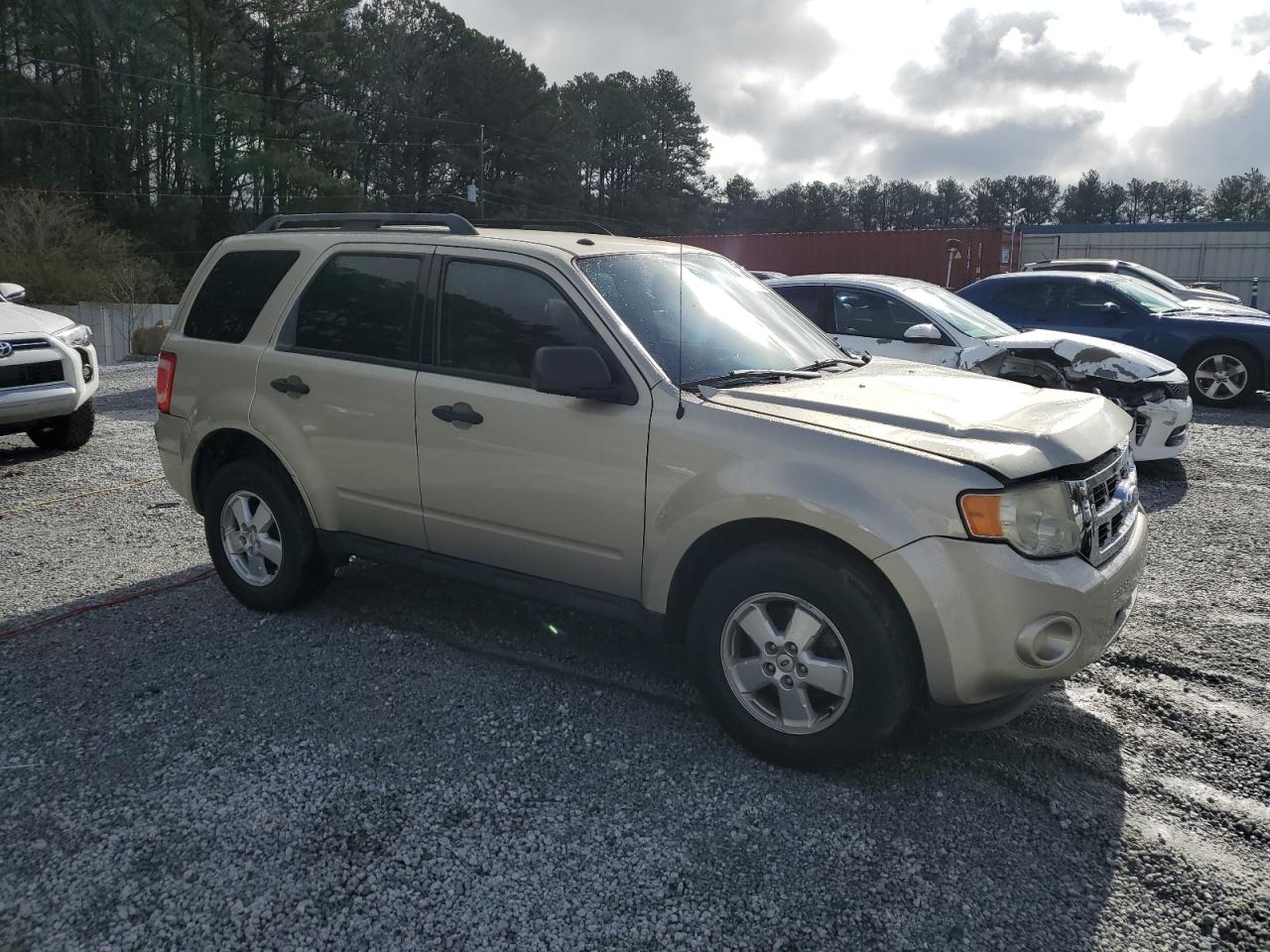 2010 Ford Escape - Image 4