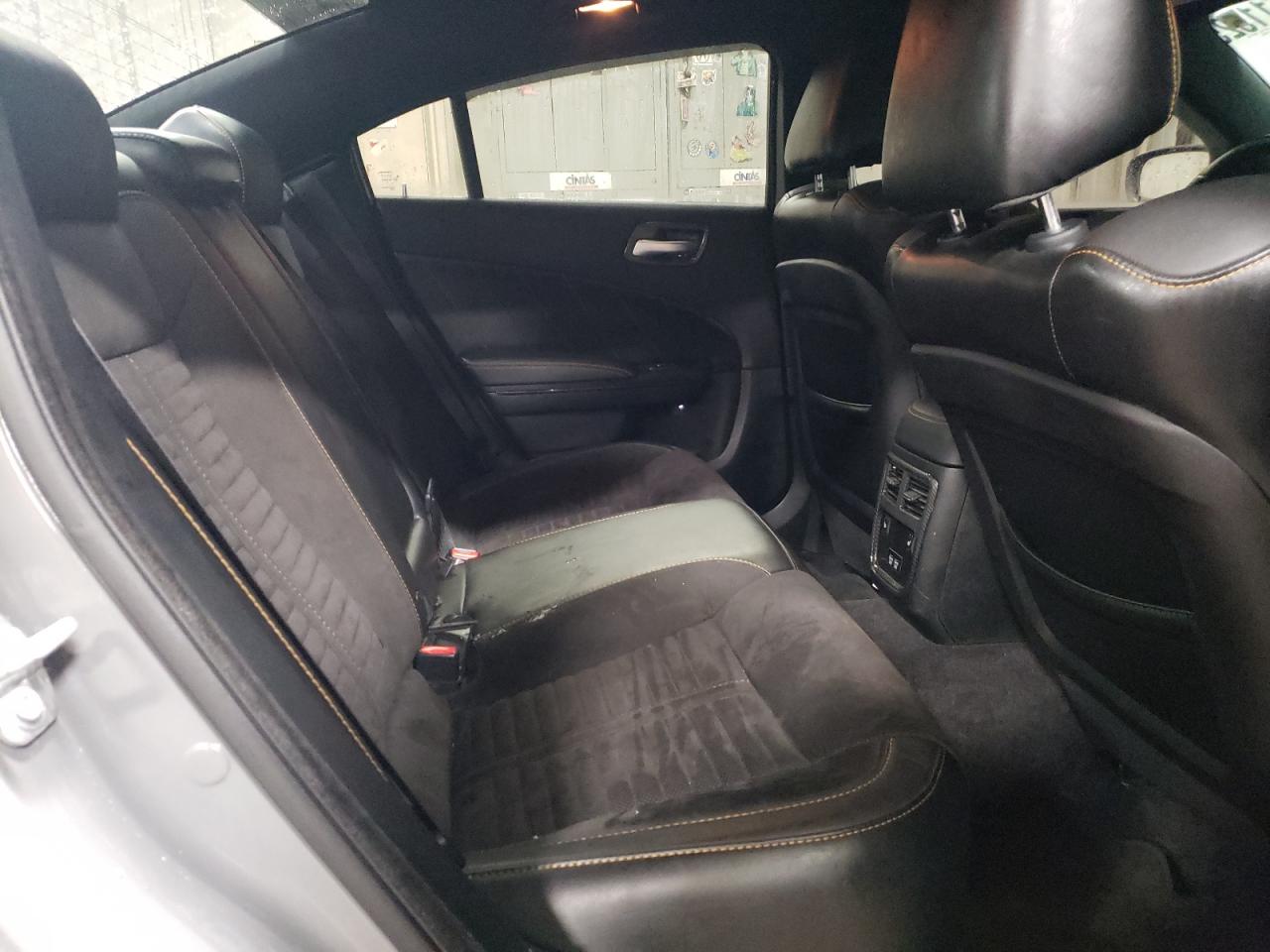 2018 Dodge Charger - Image 10