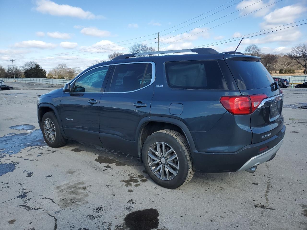 2019 GMC Acadia - Image 2
