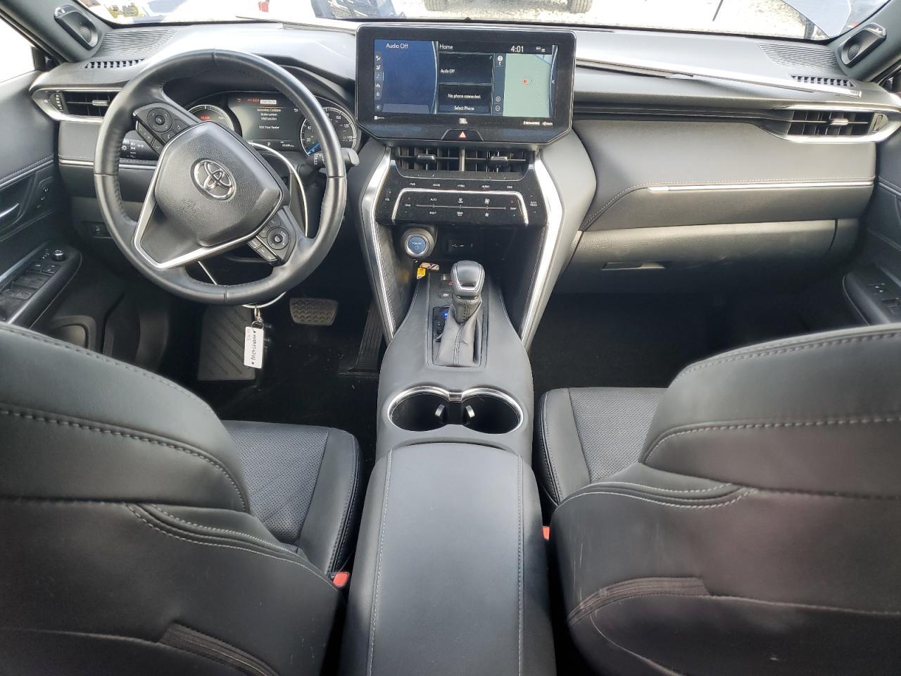 2021 Toyota Venza - Image 8