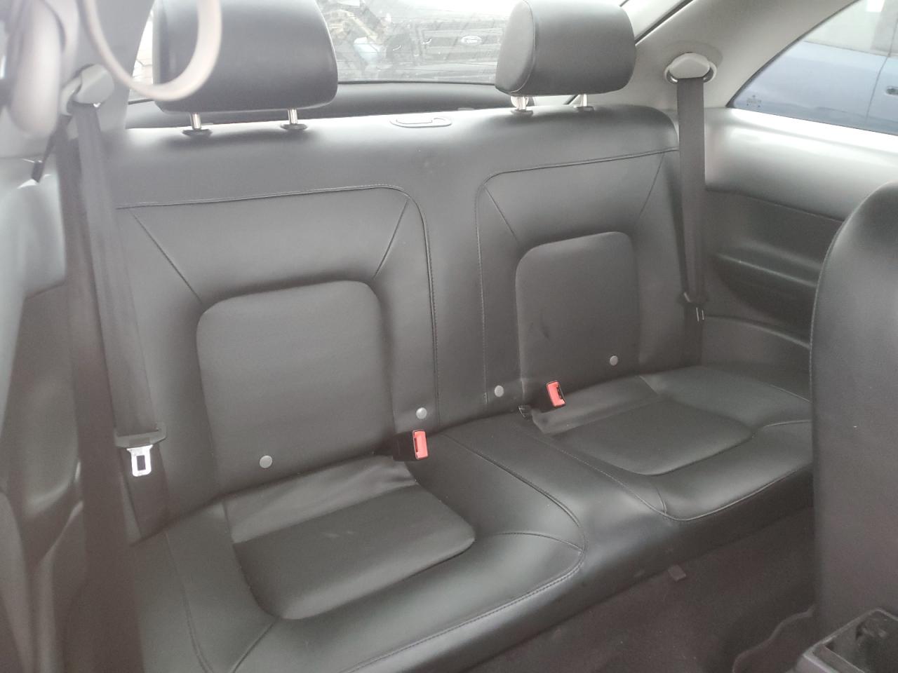 2007 Volkswagen Beetle - Image 10