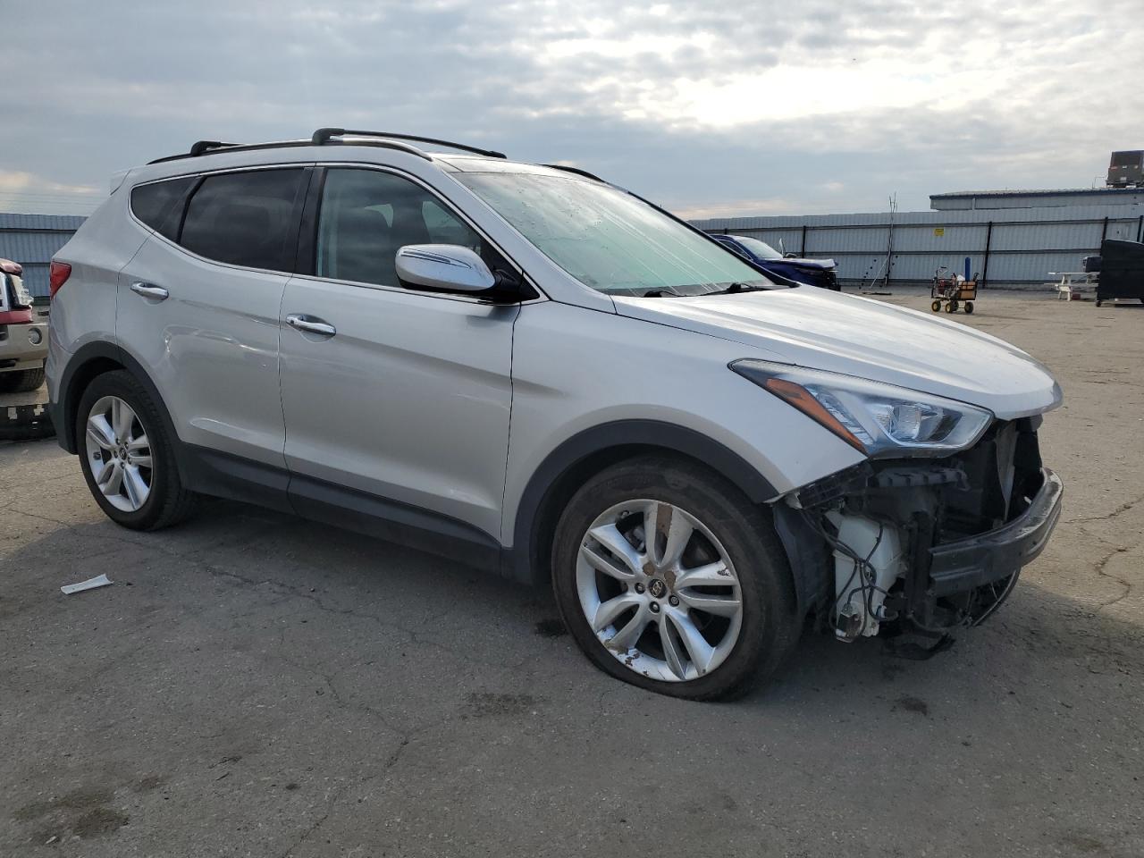 2014 Hyundai Santa Fe - Image 4
