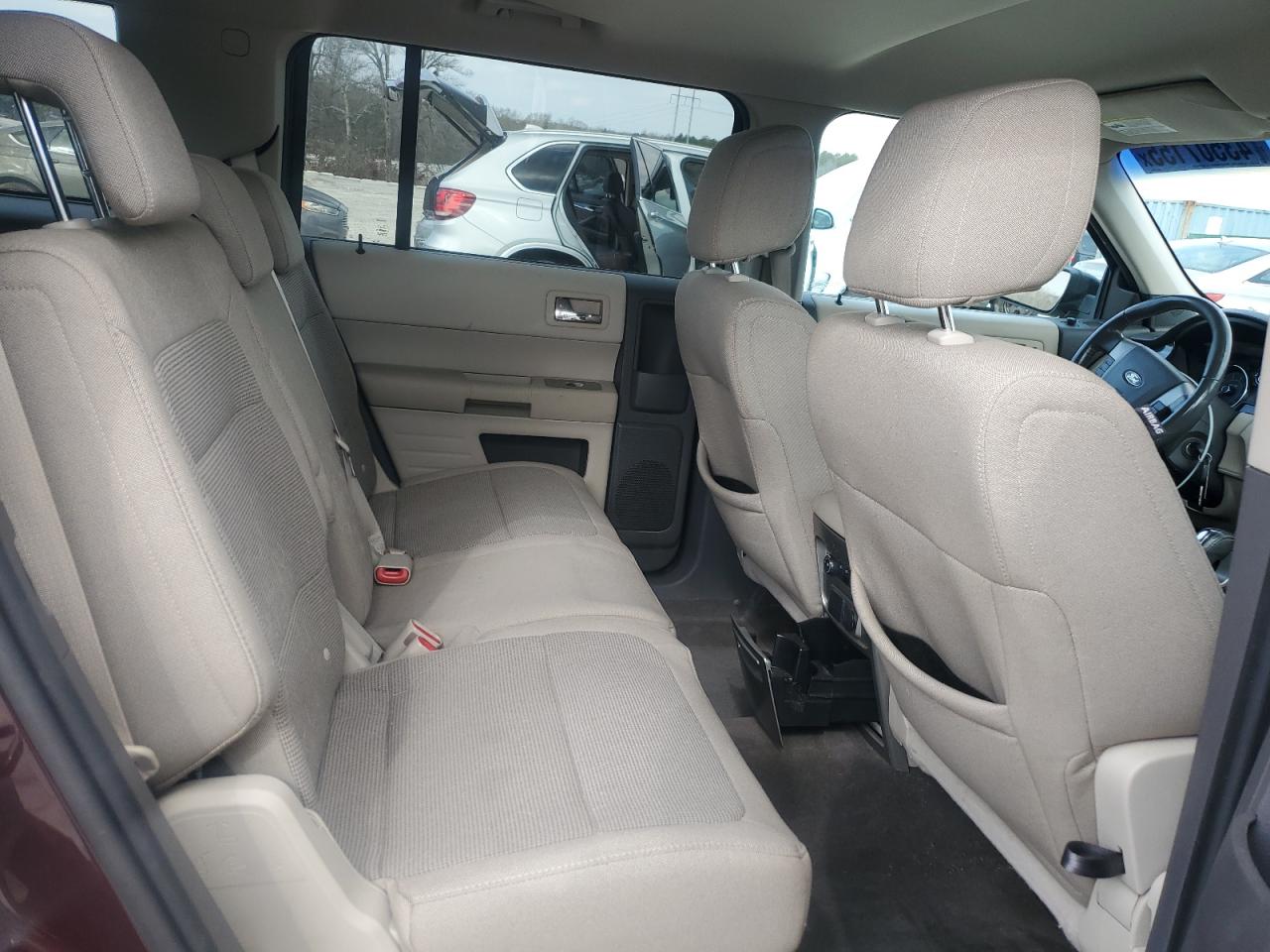 2011 Ford Flex - Image 11
