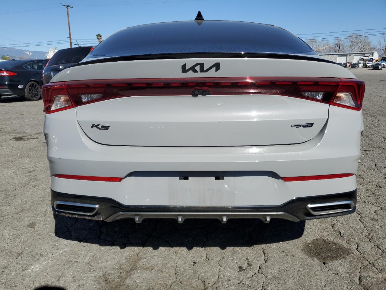 2022 Kia K5 - Image 6
