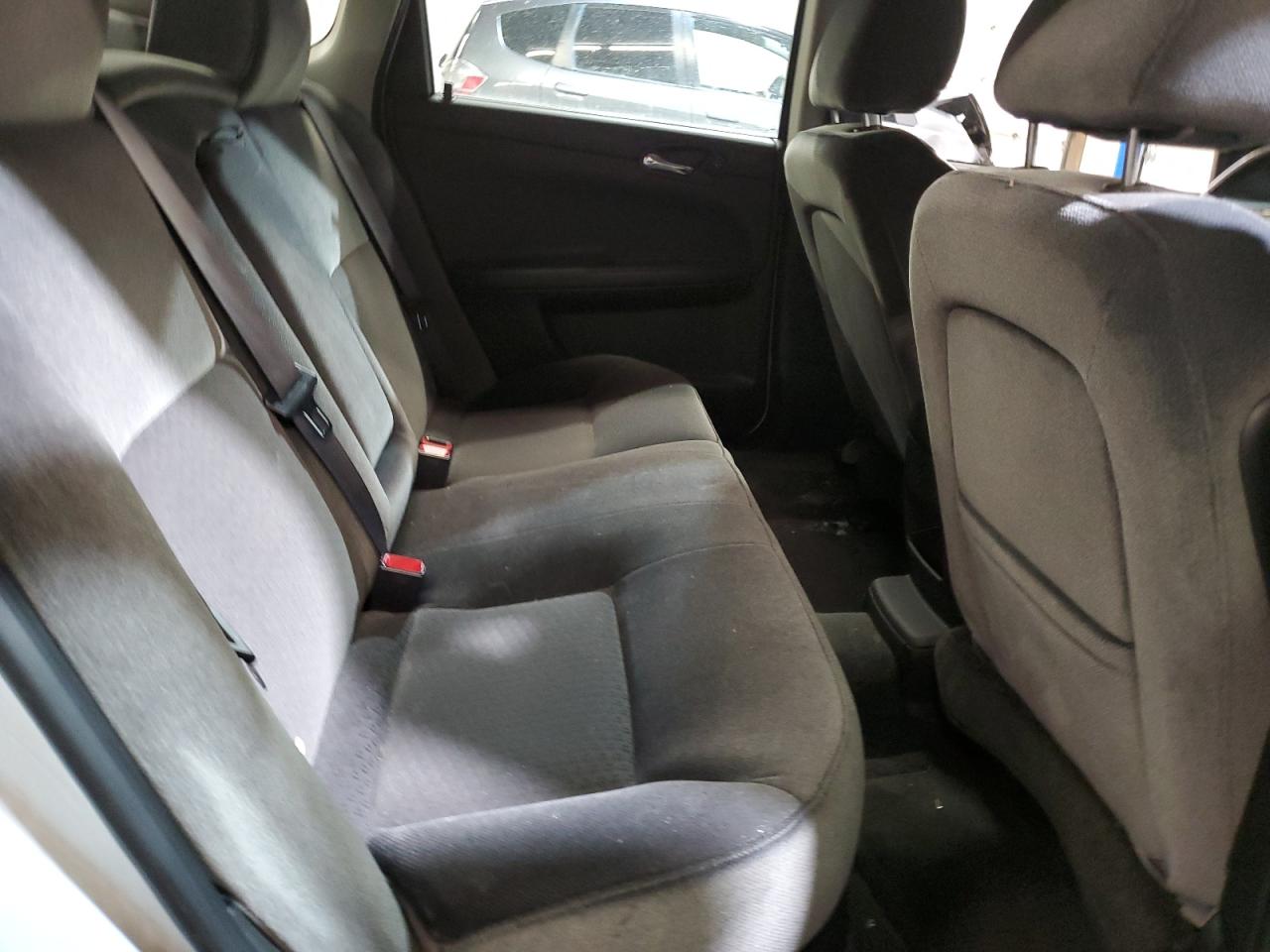 2013 Chevrolet Impala - Image 11
