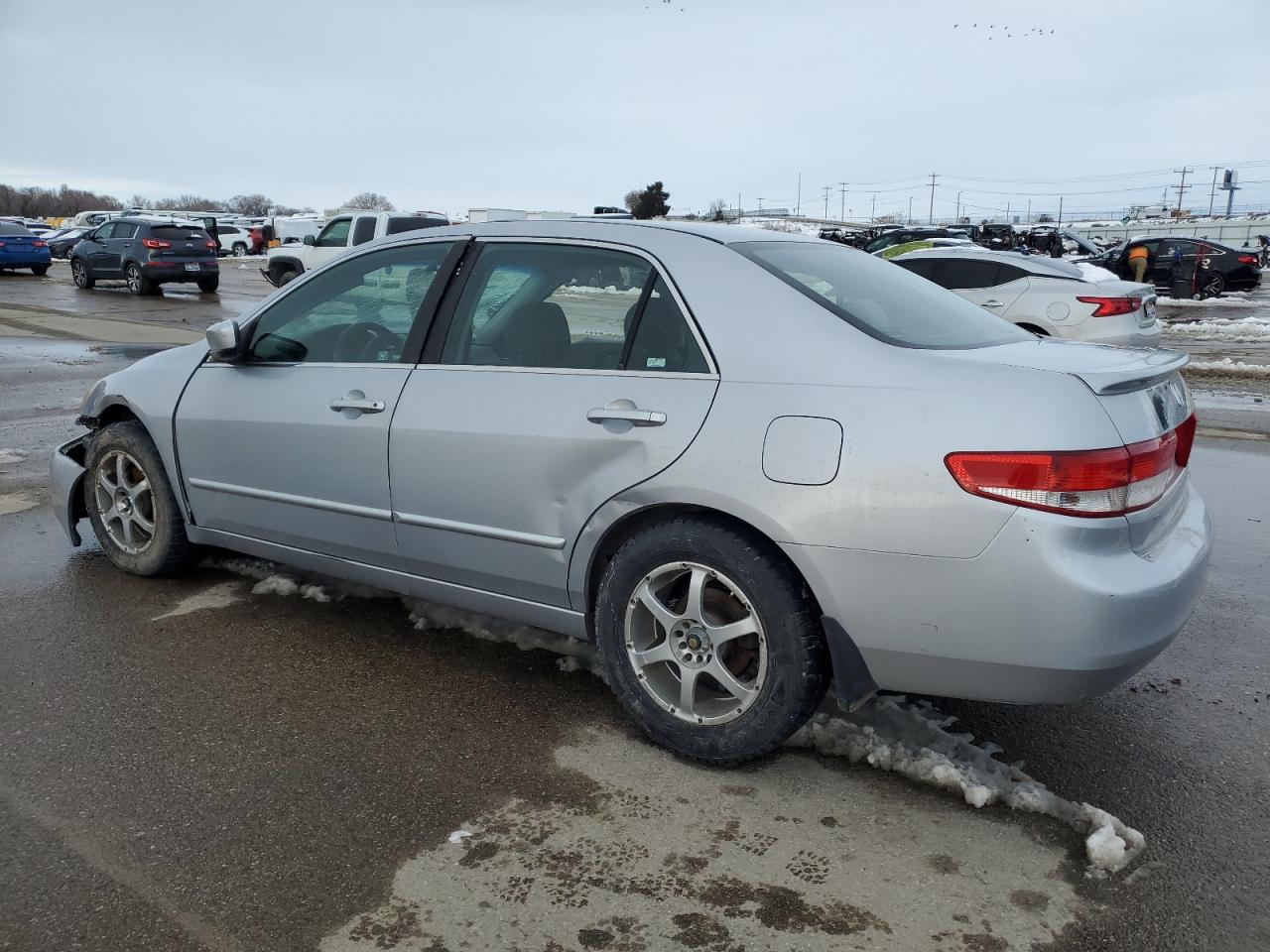 2003 Honda Accord - Image 2