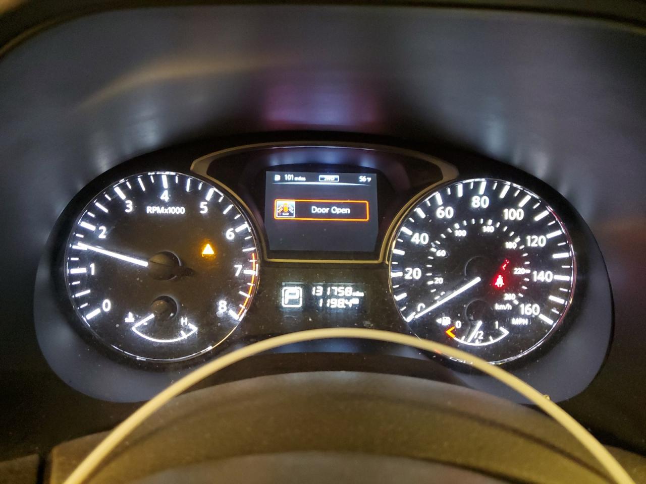 2014 Nissan Pathfinder - Image 9