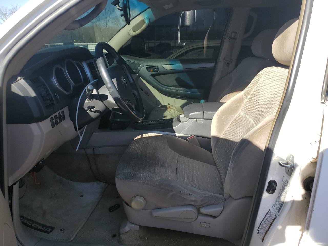 2005 Toyota 4Runner - Image 7