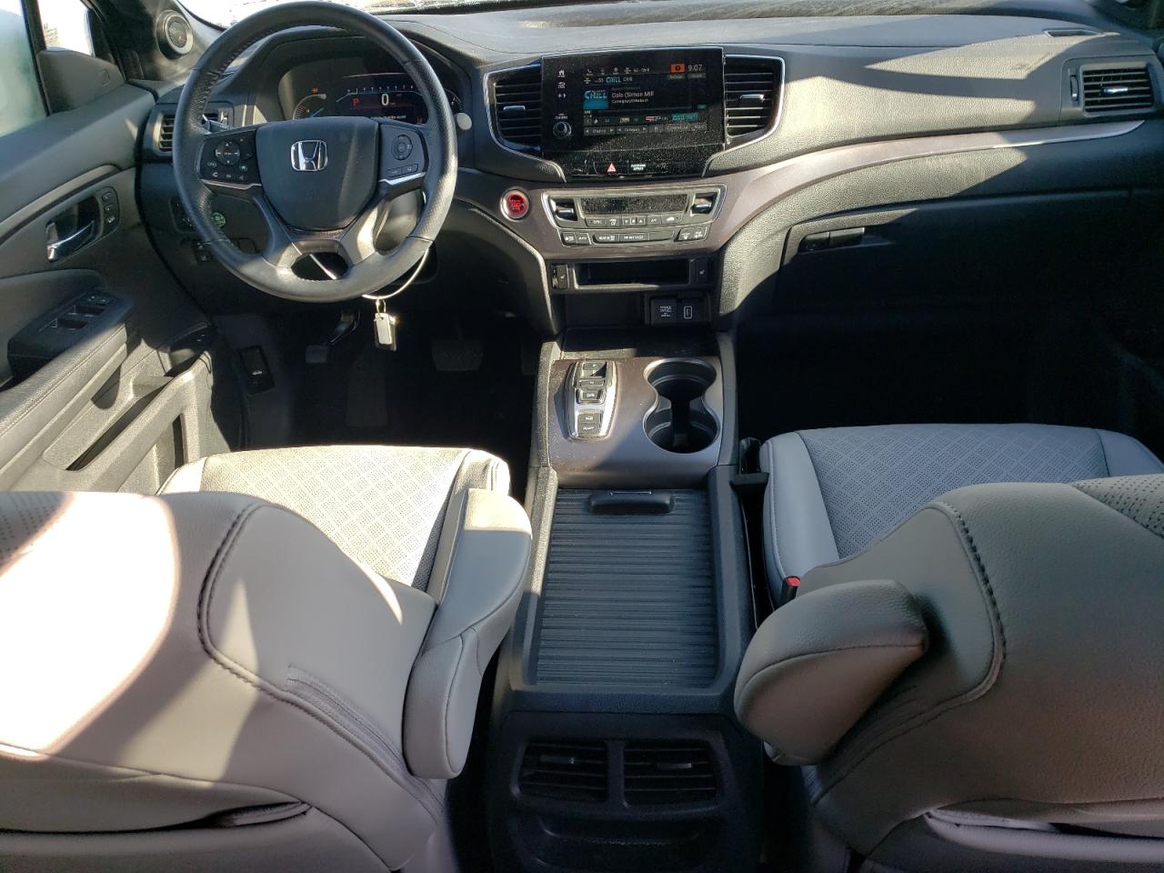 2019 Honda Passport - Image 8