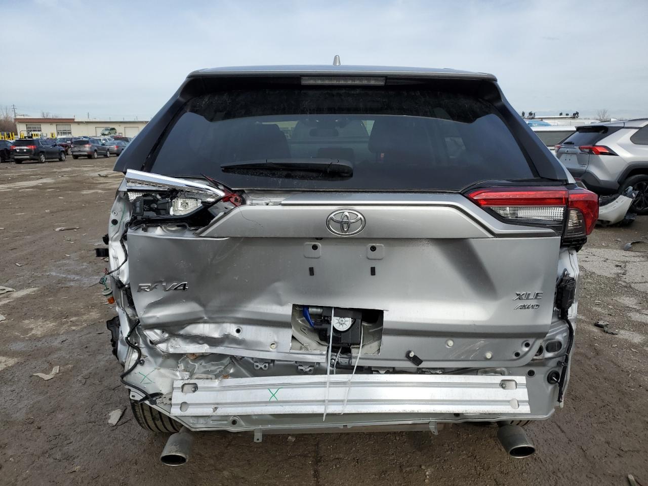 2023 Toyota RAV 4 - Image 6