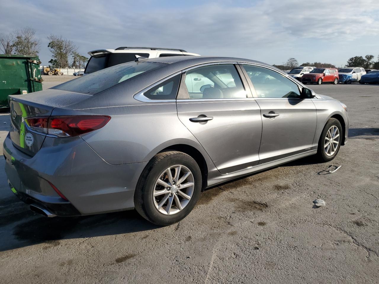 2018 Hyundai Sonata - Image 3