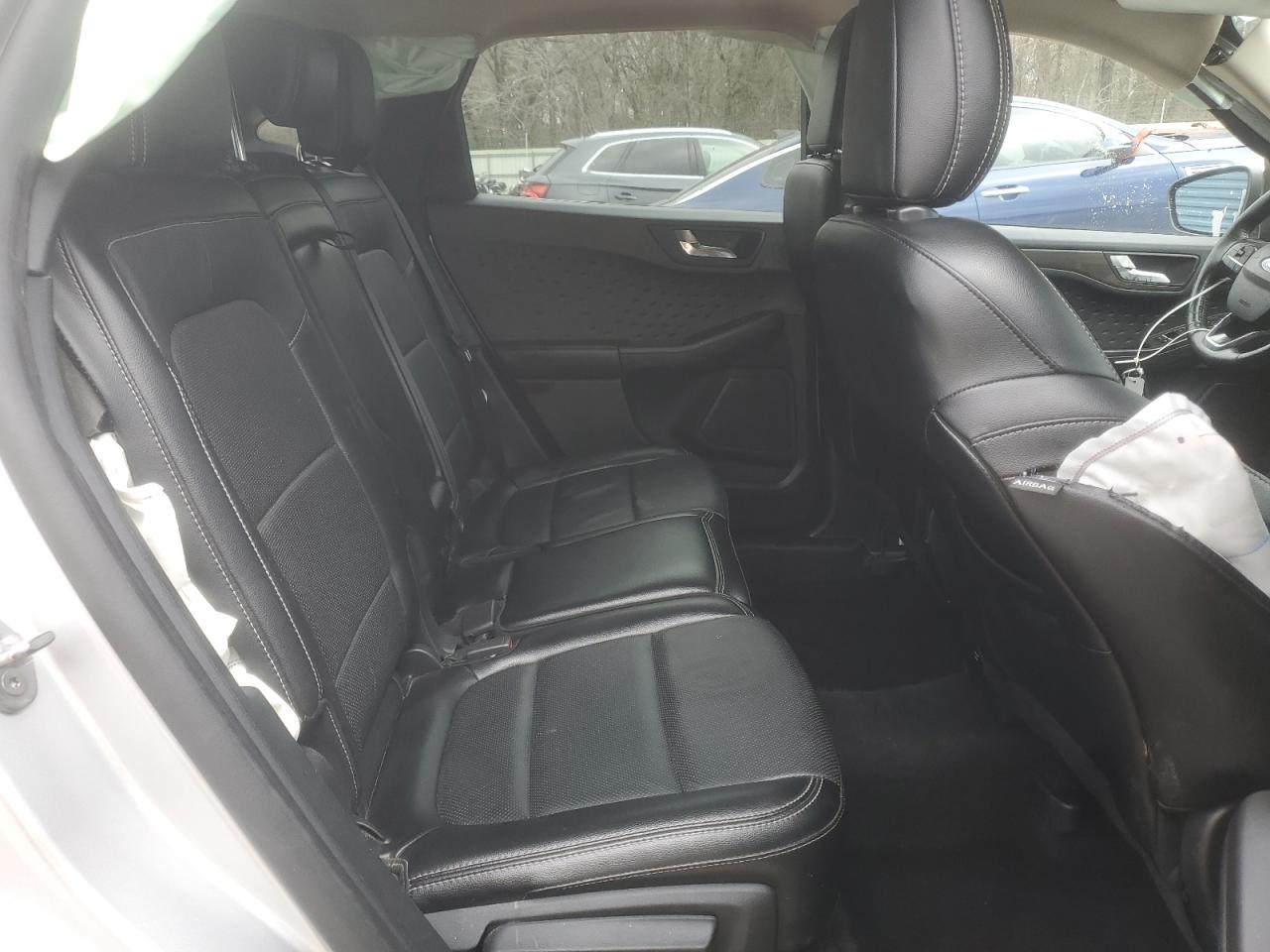 2020 Ford Escape - Image 10