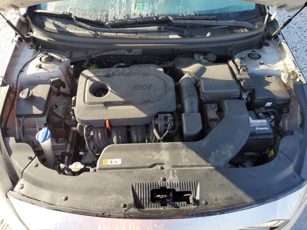 2015 Hyundai Sonata - Image 13