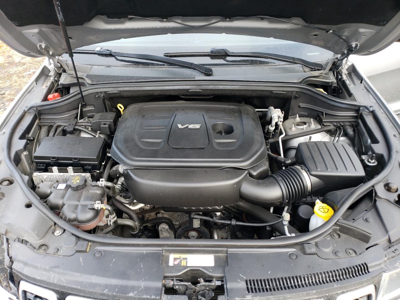 2018 Jeep Grand Cherokee - Image 12