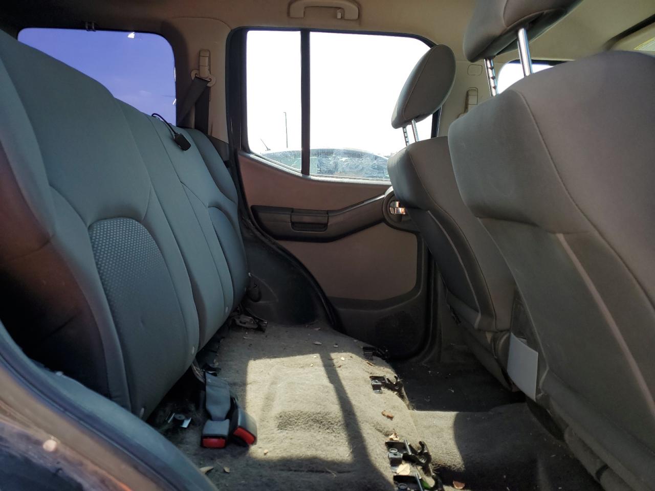2010 Nissan XTerra - Image 11