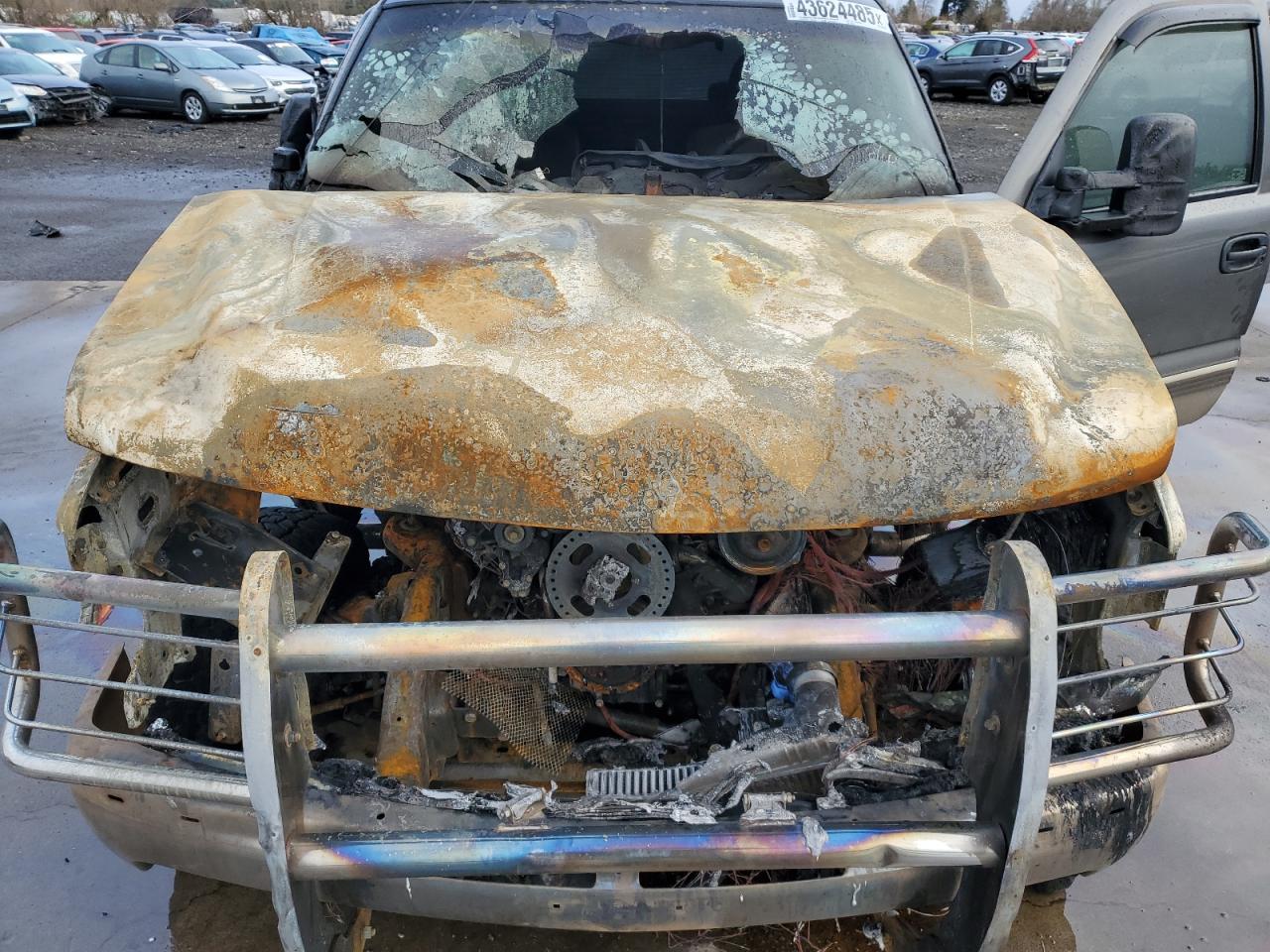 2002 Chevrolet Silverado - Image 12