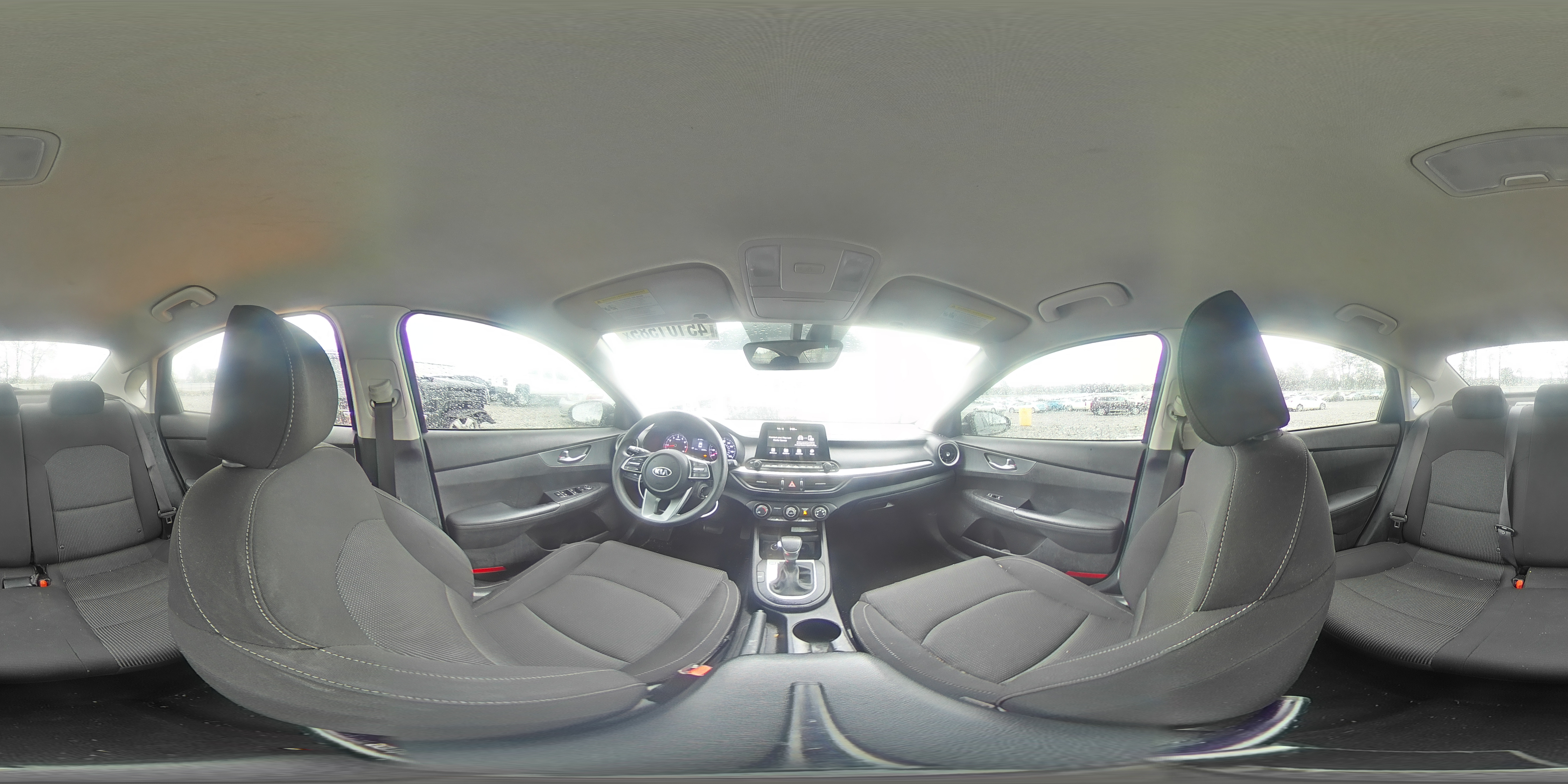 2021 Kia Forte - Image 12