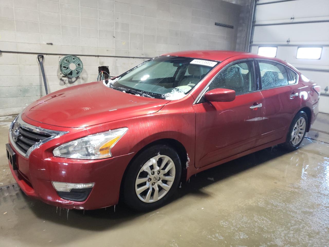 2015 Nissan Altima - Image 1