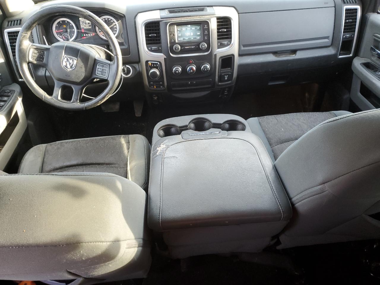 2014 RAM 1500 - Image 8