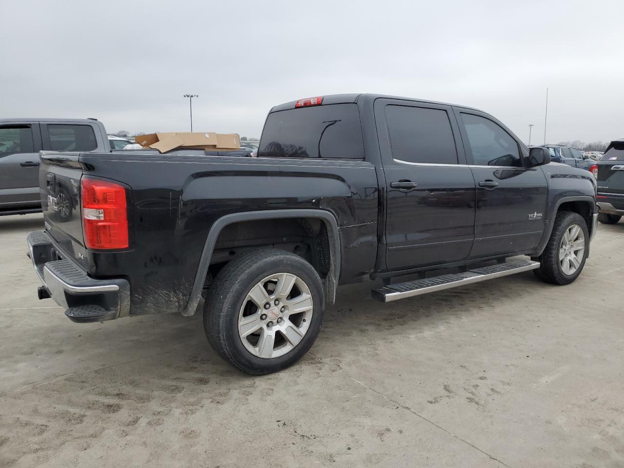 2016 GMC Sierra - Image 3