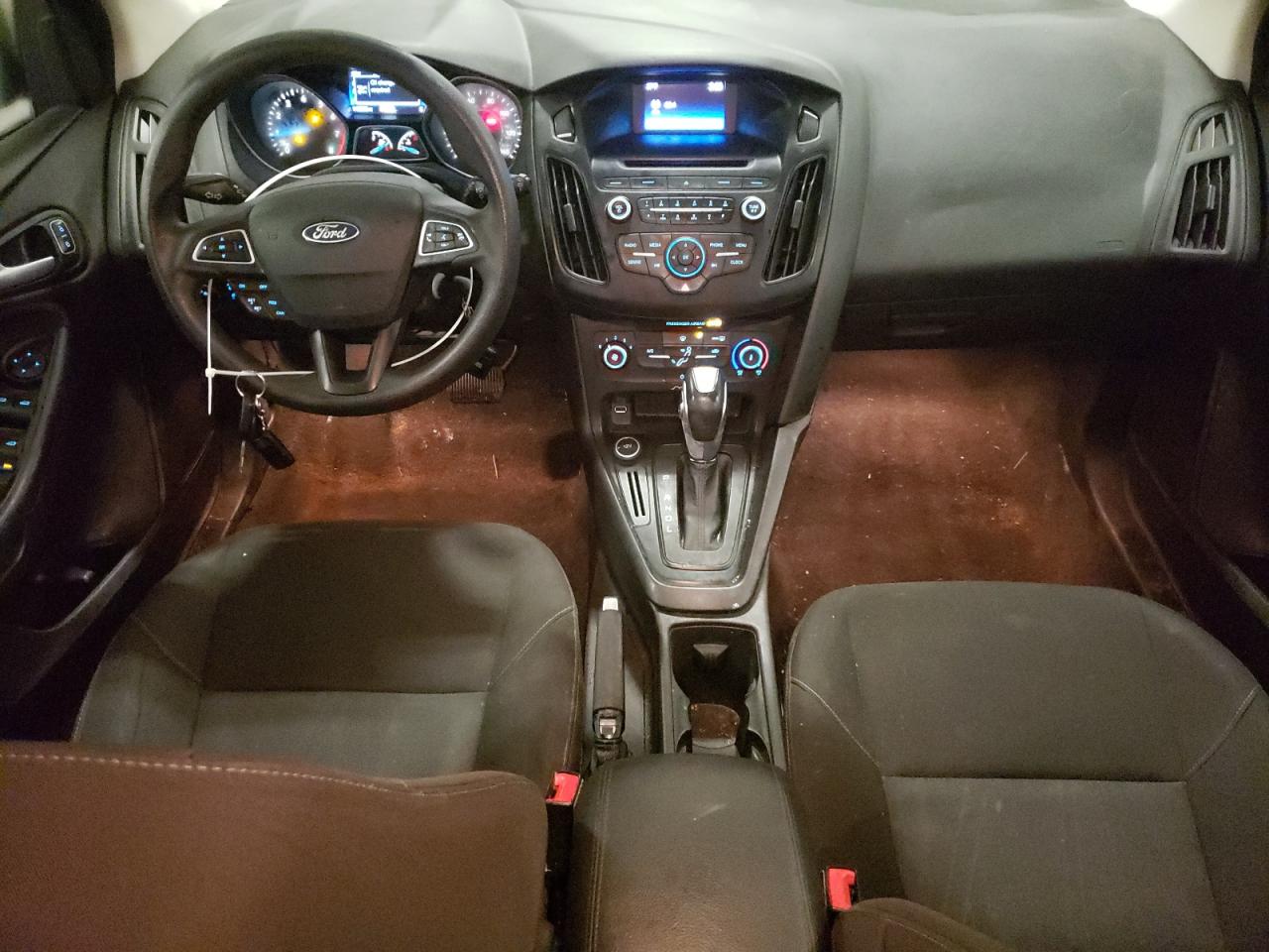1fadp3k23fl249418 1FADP3K23FL249418 2015 Ford Focus Se