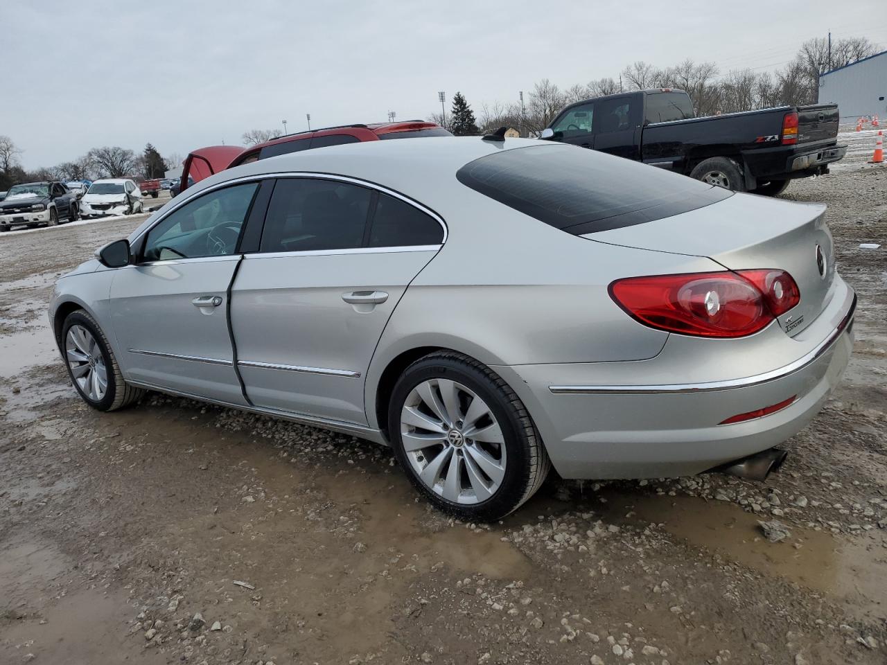 2010 Volkswagen Passat CC - Image 2