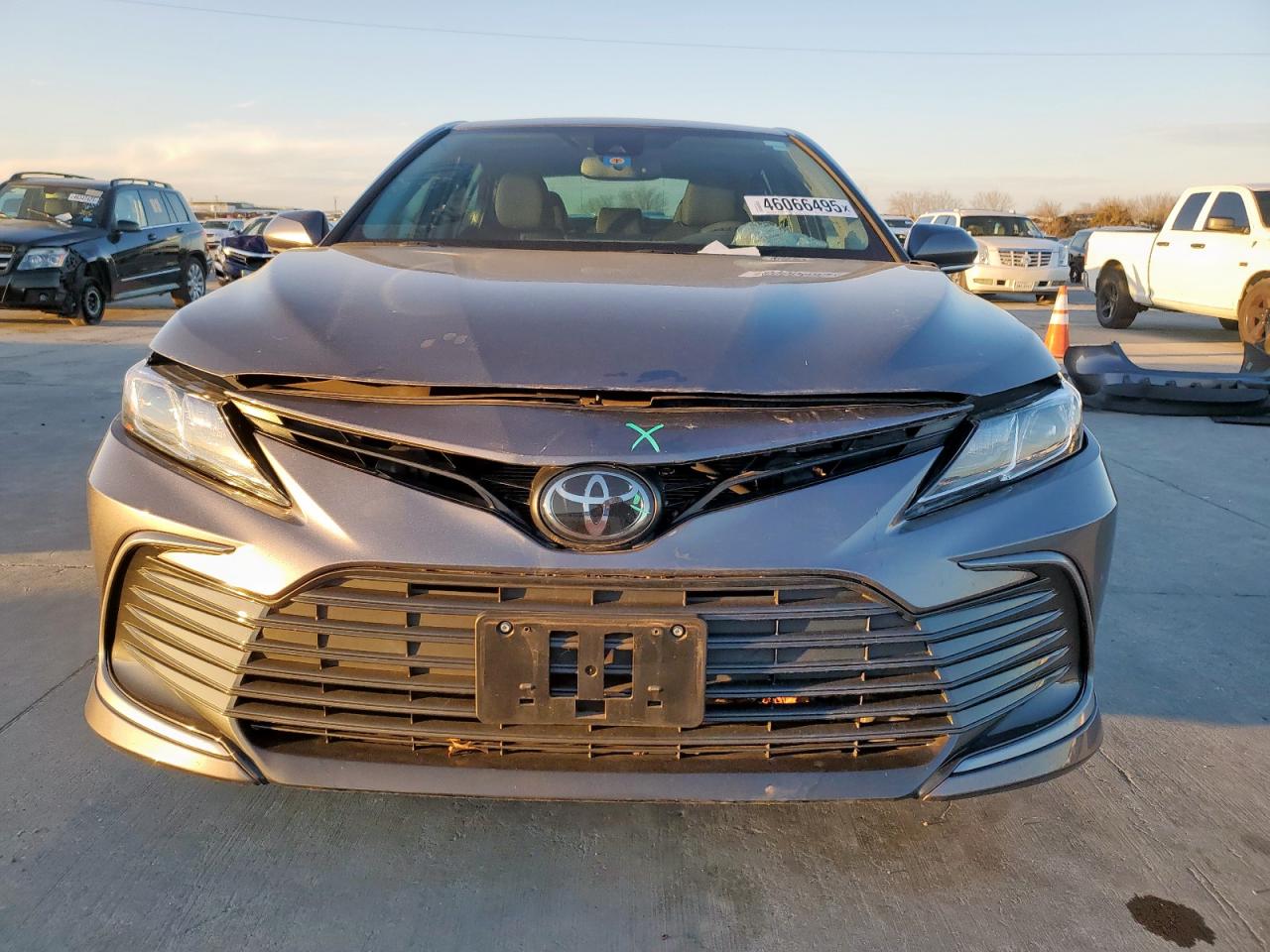 2022 Toyota Camry - Image 5
