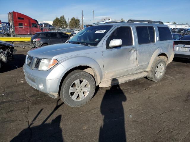 2006 Nissan Pathfinder Le