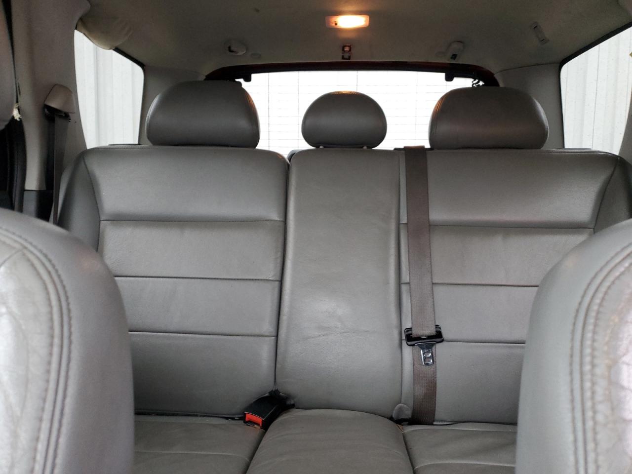 2007 Ford Escape - Image 10
