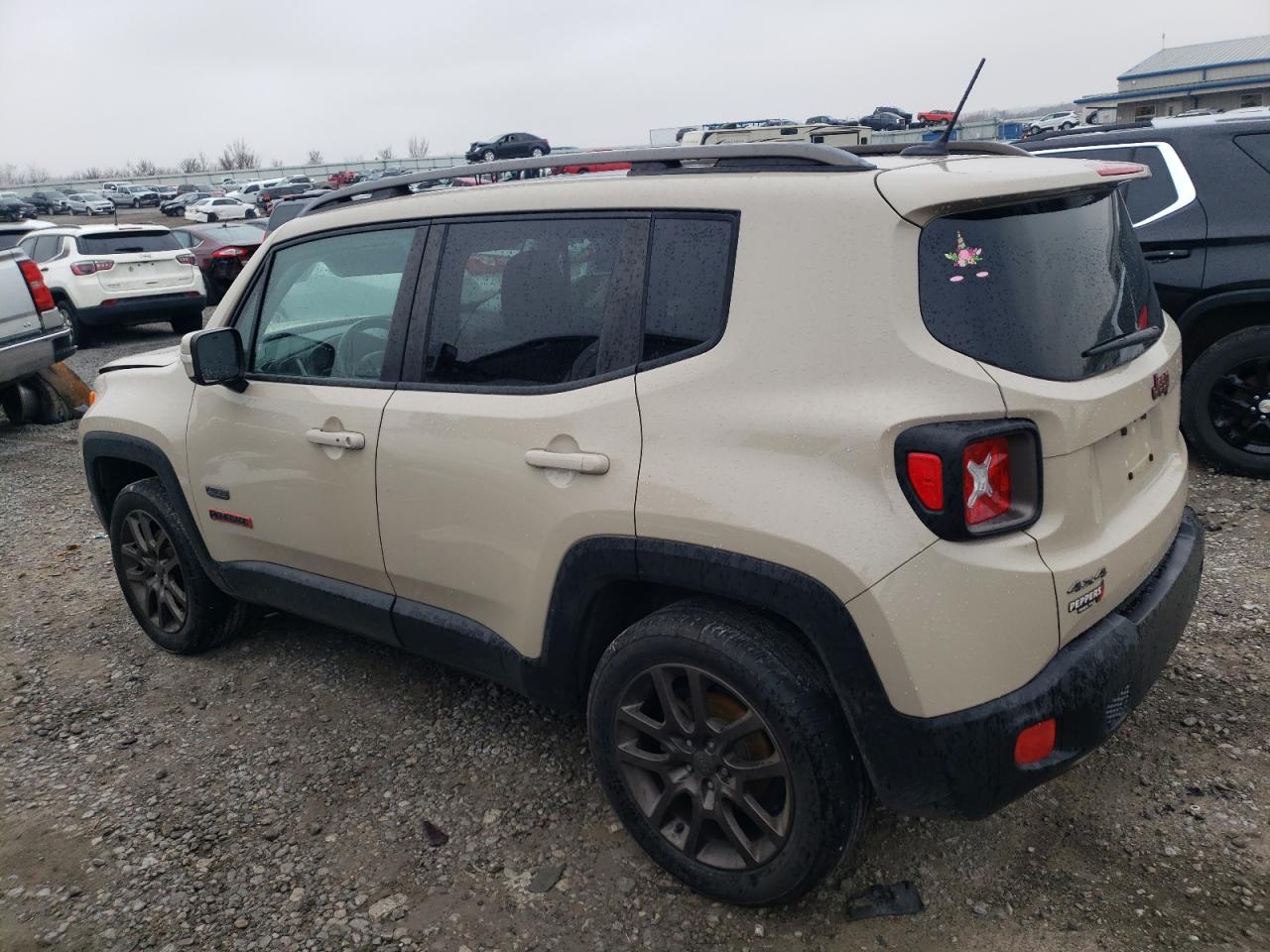2016 Jeep Renegade - Image 2
