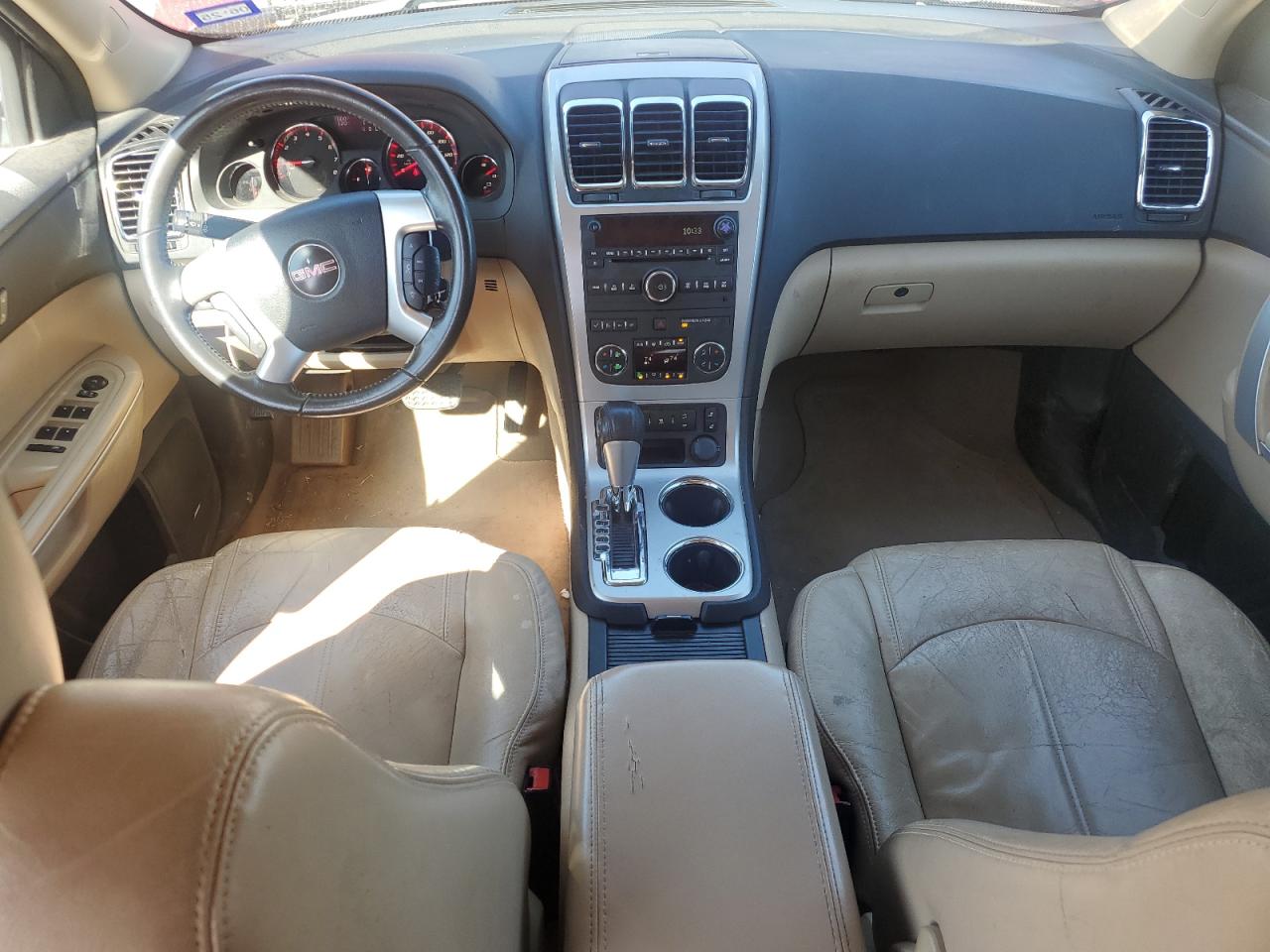 2011 GMC Acadia - Image 8