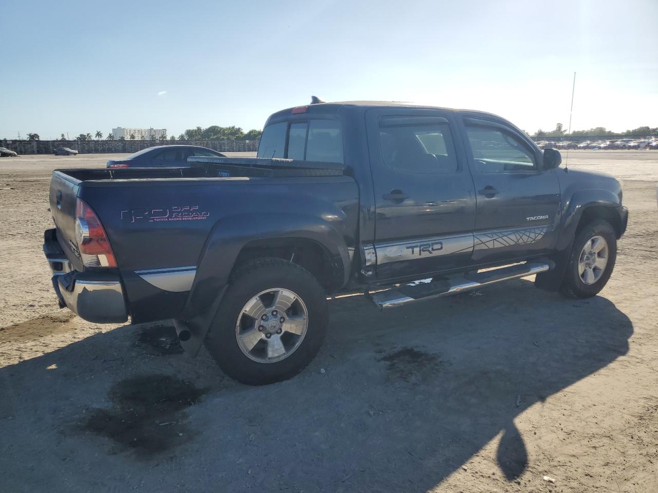 2012 Toyota Tacoma - Image 3