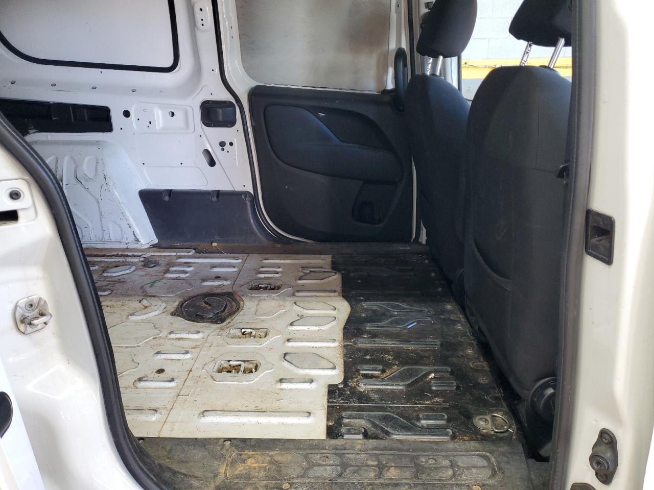 2015 RAM ProMaster City - Image 11
