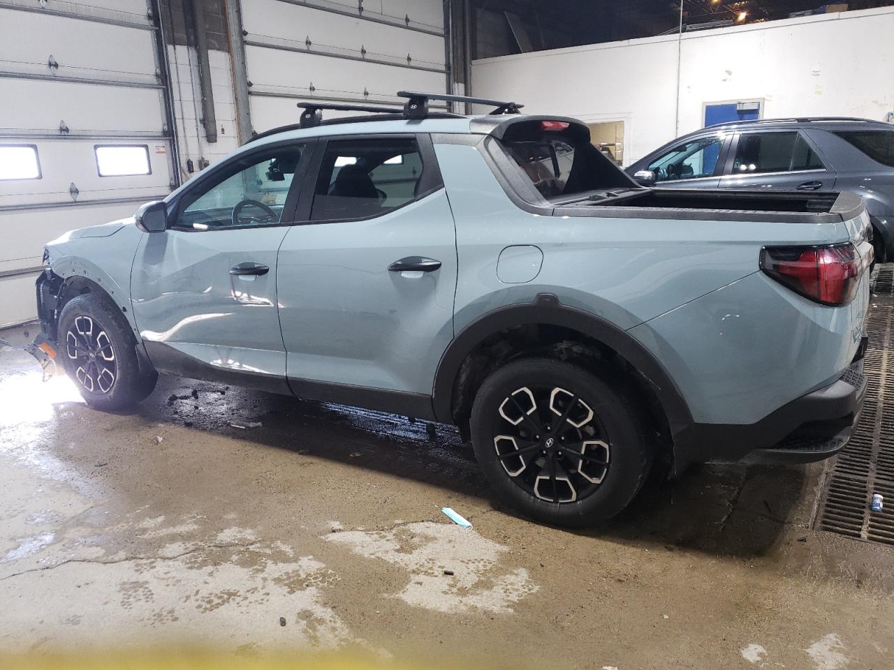2023 Hyundai Santa Cruz - Image 2