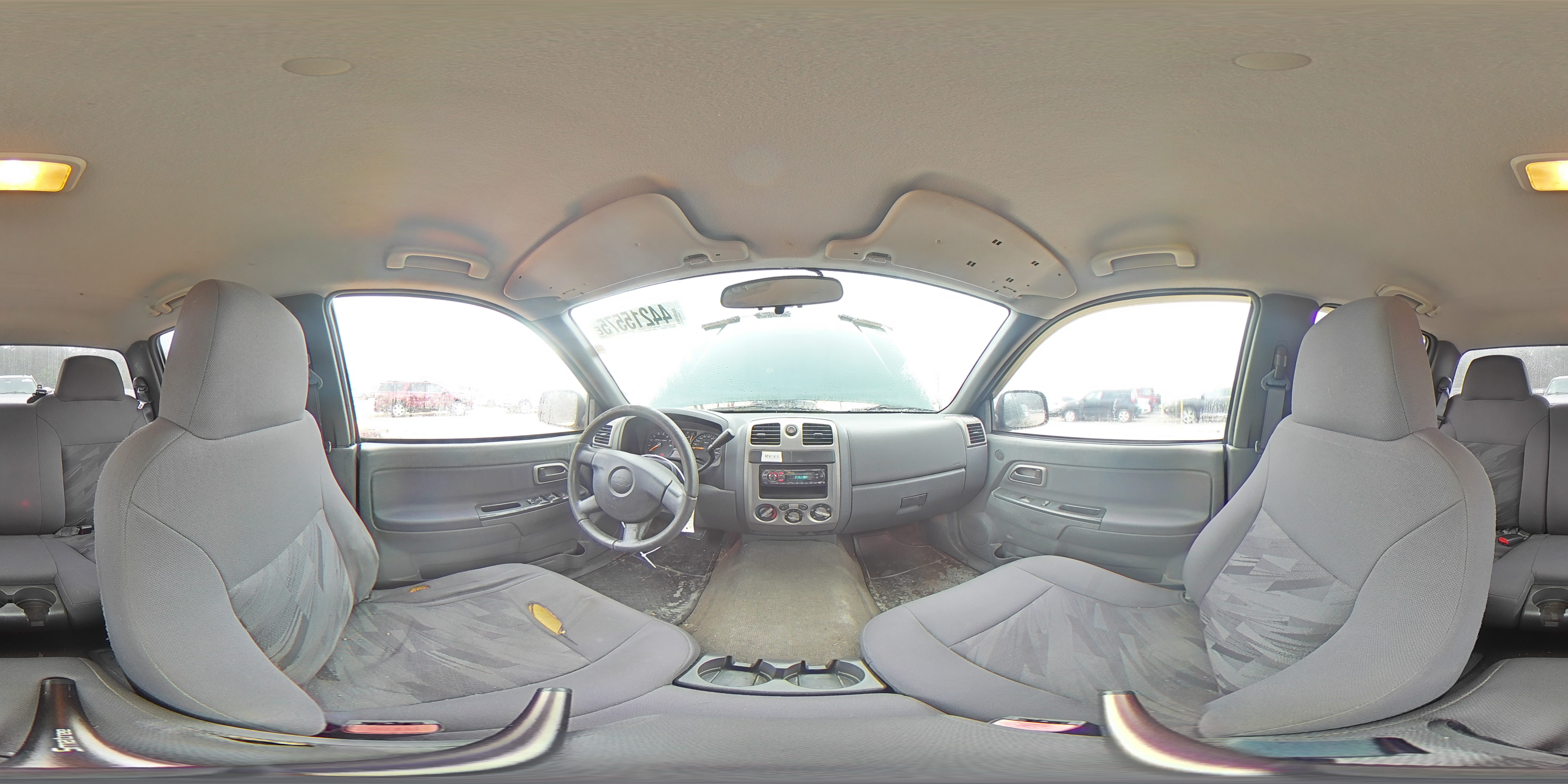 2005 Chevrolet Colorado - Image 13