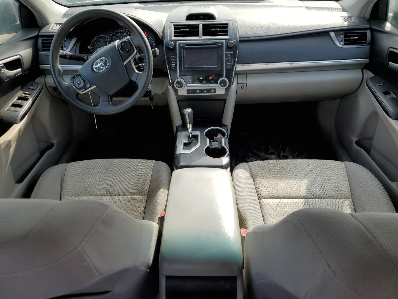 2013 Toyota Camry - Image 8
