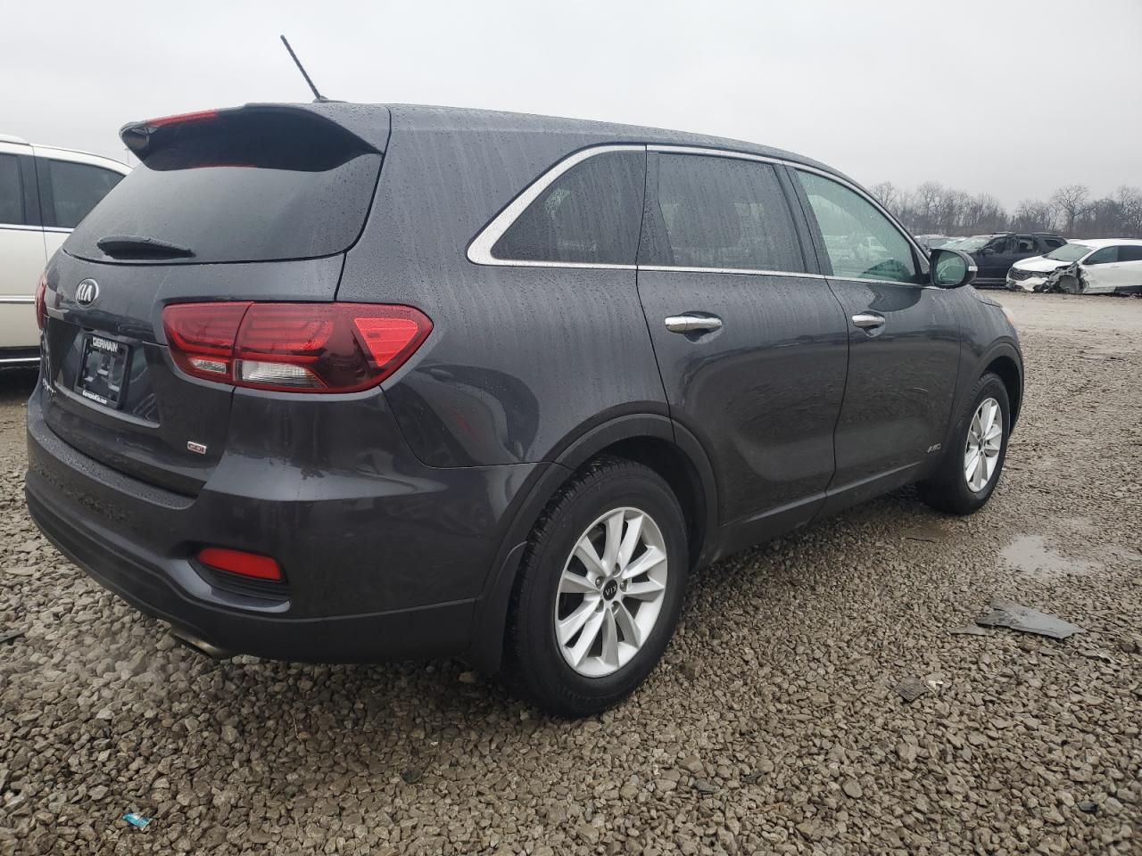 2019 Kia Sorento - Image 3
