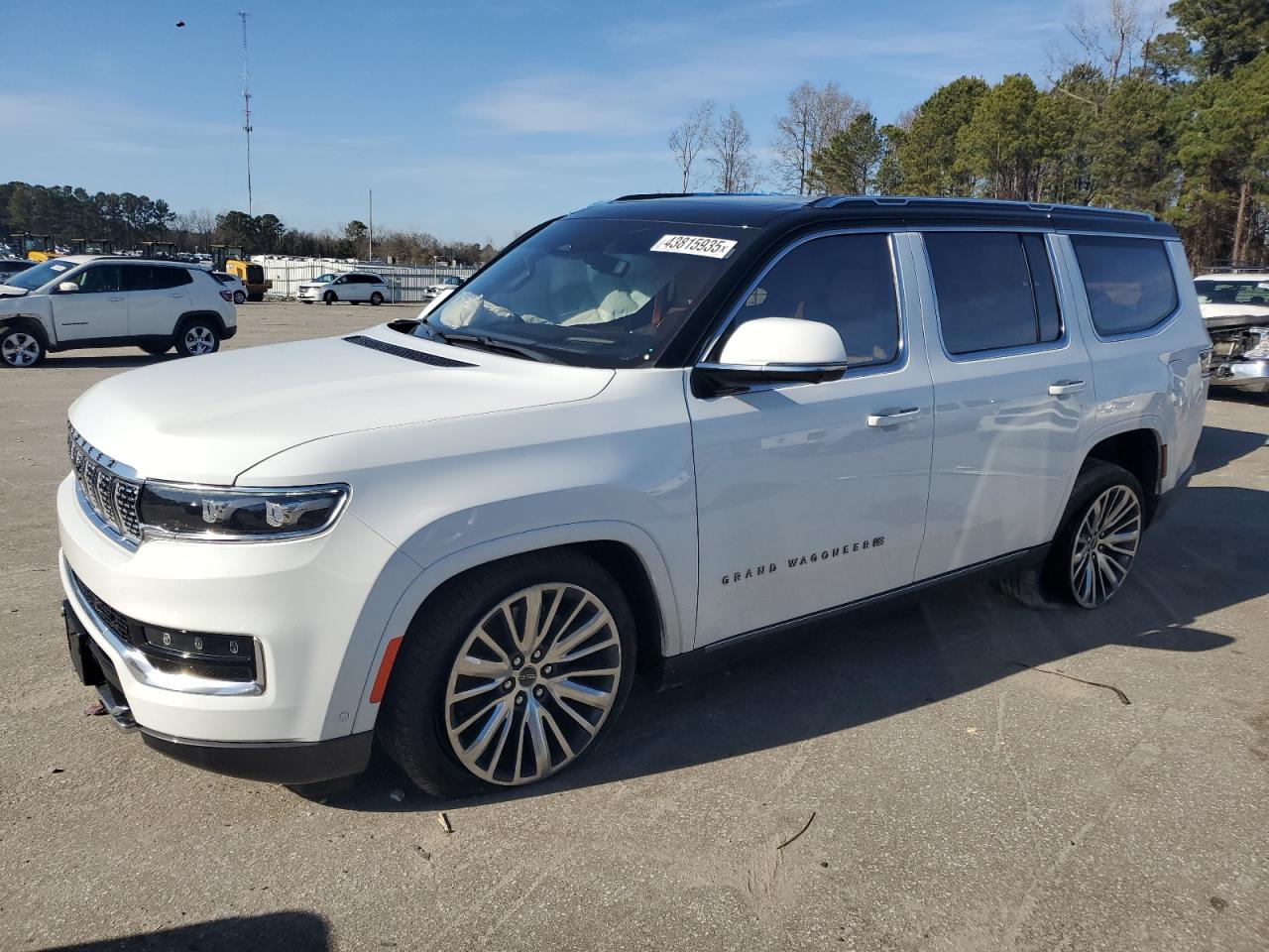 2022 Jeep Grand Wagoneer - Image 1