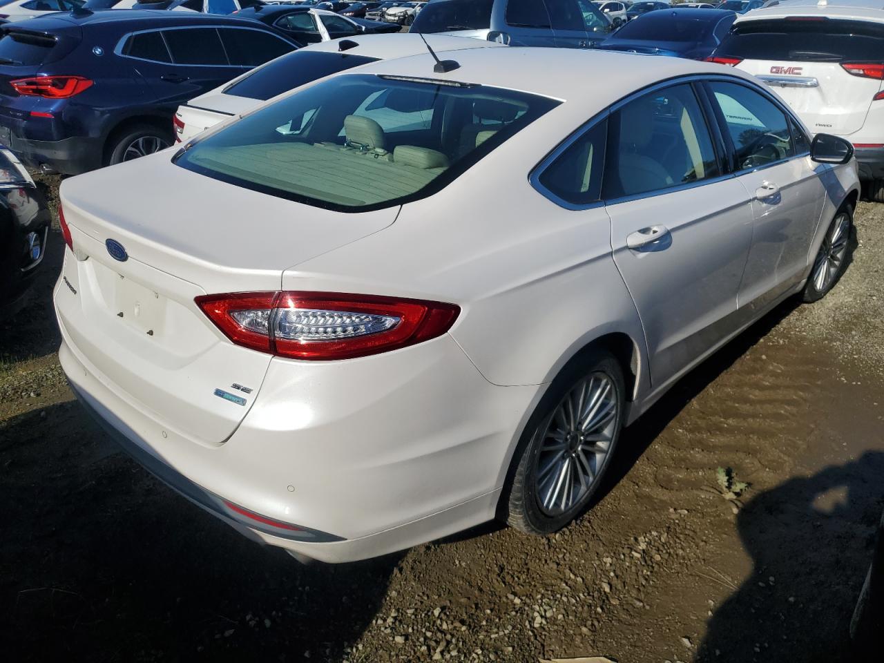 2016 Ford Fusion - Image 3
