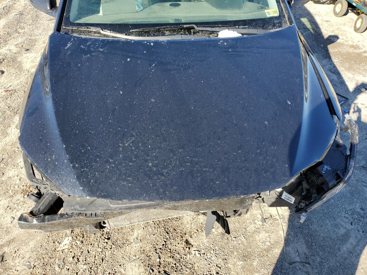 2017 Hyundai Elantra - Image 12