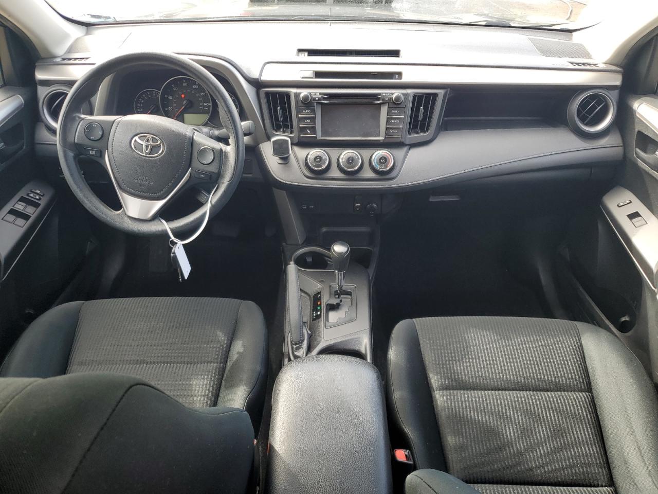 2016 Toyota RAV 4 - Image 8