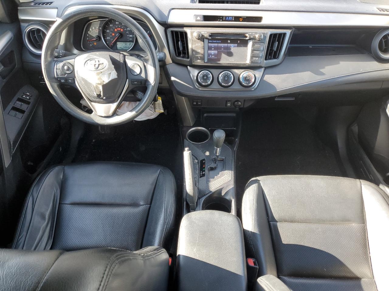 2015 Toyota RAV 4 - Image 8